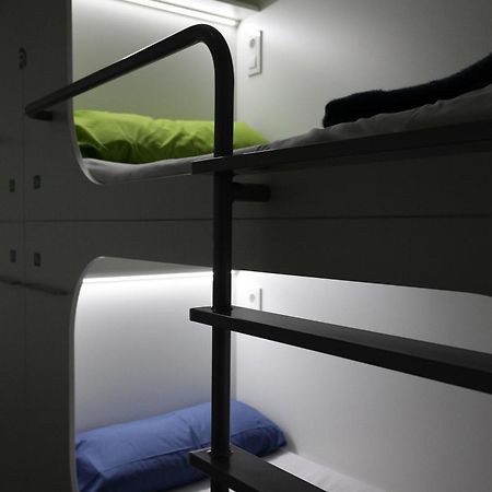 Dream Cube Hostel Βαρκελώνη Δωμάτιο φωτογραφία