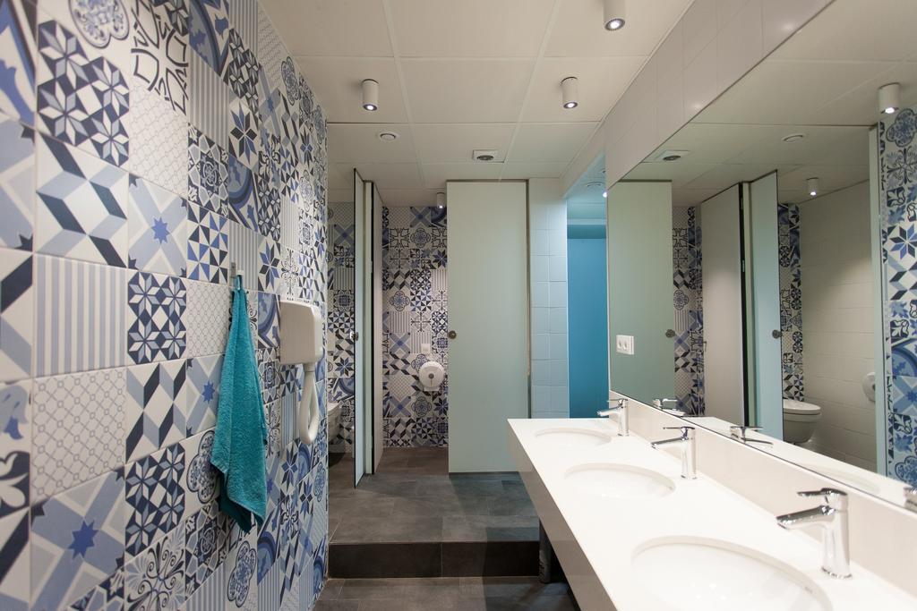 Dream Cube Hostel Βαρκελώνη Εξωτερικό φωτογραφία