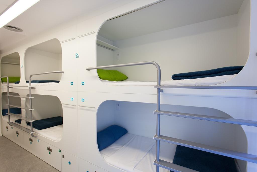 Dream Cube Hostel Βαρκελώνη Κρεβάτια του χόστελ φωτογραφία